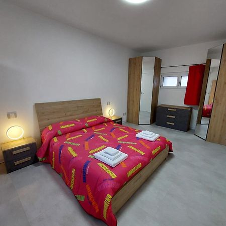 דירות דומודוסולה Casa Cortina מראה חיצוני תמונה
